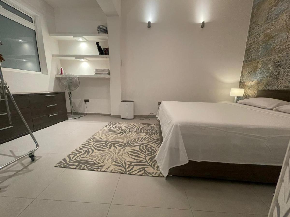 Valletta Most Central Studio Apartment 16Th-Century Building Exterior foto